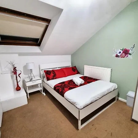 Appartement *f1*5gh* Setup For Your Relaxed & Amazing + Free Parking + Free Fast Wifi * Leeds (West Yorkshire)